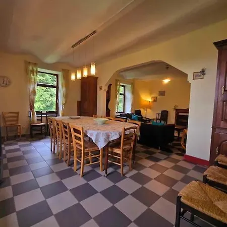 Chateau De Wallay - La Grande Ferme Holiday home Ohey